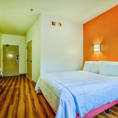 Motel 6-Burlington, On - Toronto West - Oakville Dış mekan fotoğraf