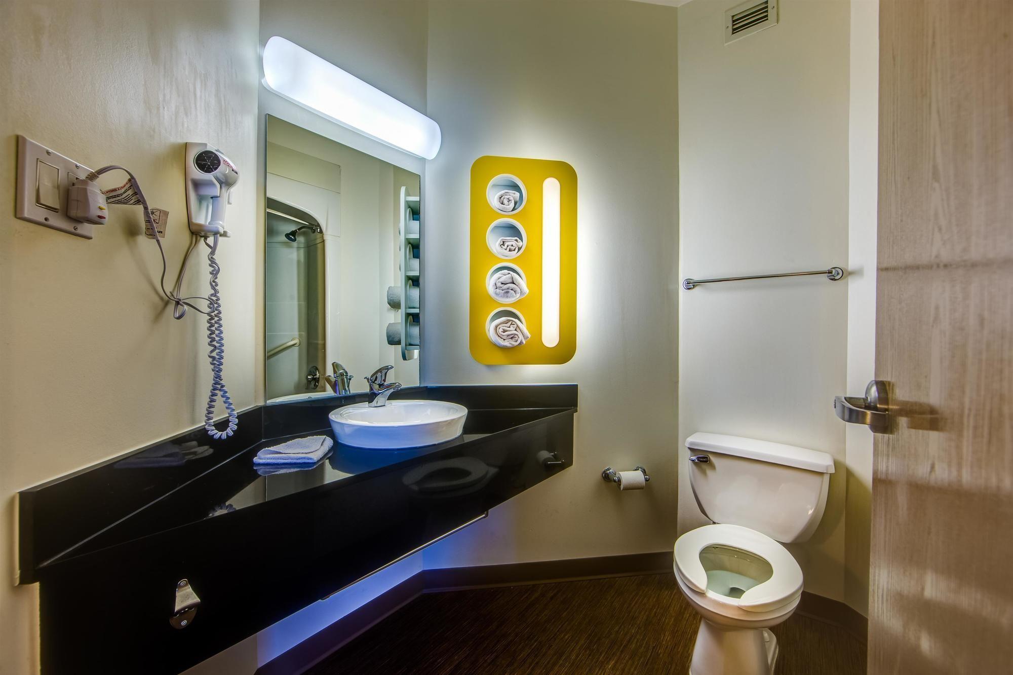 Motel 6-Burlington, On - Toronto West - Oakville Dış mekan fotoğraf